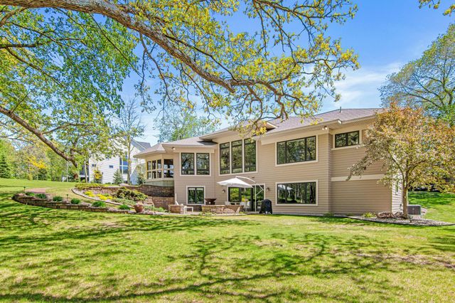 21019 France Boulevard, Lakeville, MN 55044