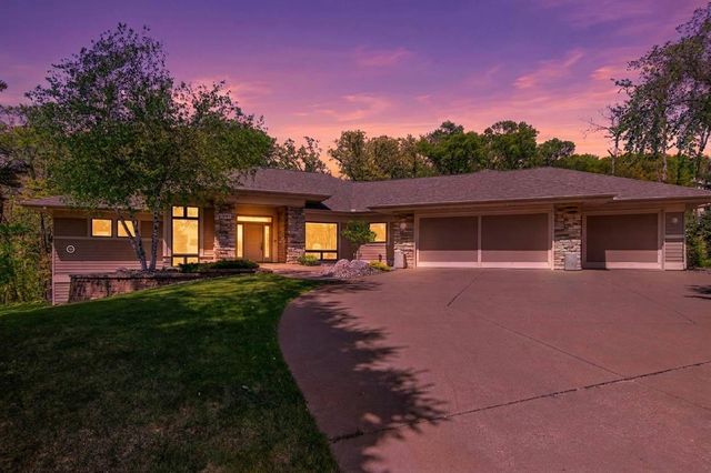 21019 France Boulevard, Lakeville, MN 55044