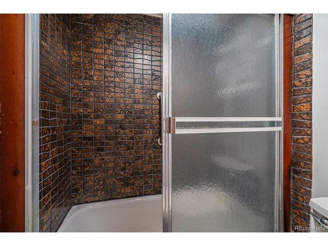 855 Pennsylvania St 305, Denver, CO 80203