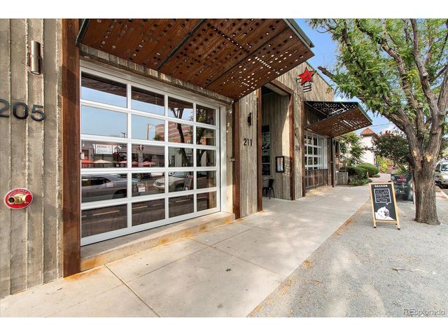 855 Pennsylvania St 305, Denver, CO 80203