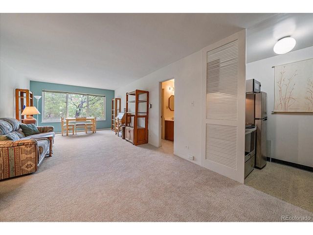 855 Pennsylvania St 305, Denver, CO 80203