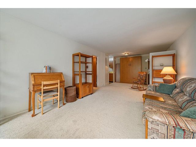 855 Pennsylvania St 305, Denver, CO 80203
