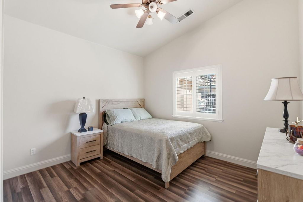 Image 19 of property listing at 3296 Hollow Avenue, Madera, CA 93637