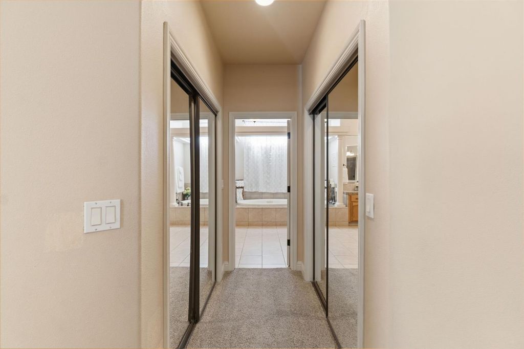 Image 25 of property listing at 3296 Hollow Avenue, Madera, CA 93637