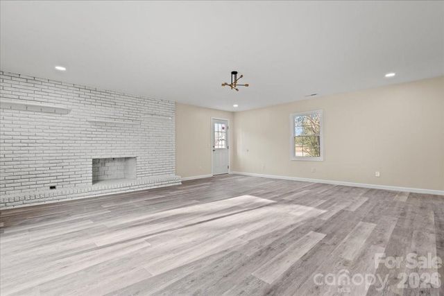 32 Roddy Street, Cheraw, SC 29520