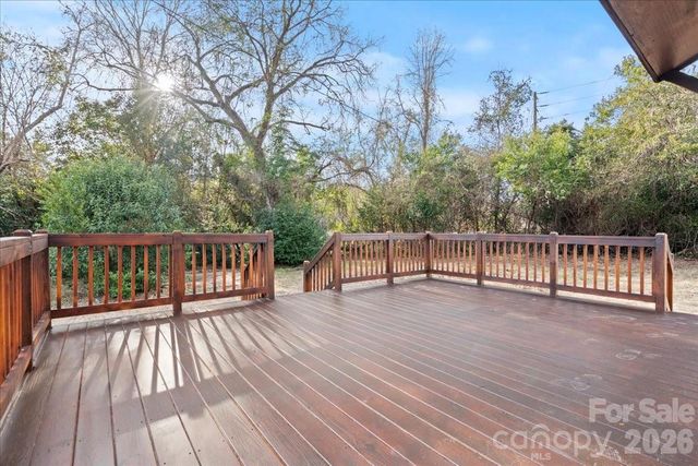 32 Roddy Street, Cheraw, SC 29520