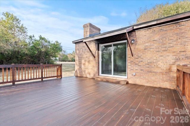 32 Roddy Street, Cheraw, SC 29520