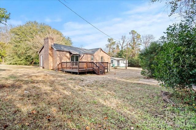 32 Roddy Street, Cheraw, SC 29520