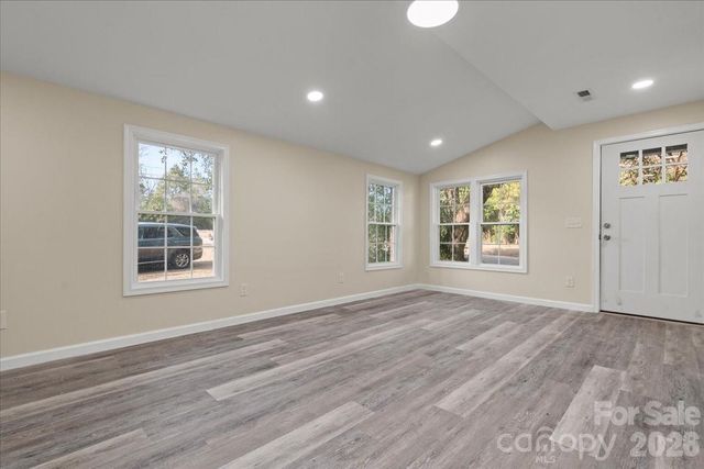 32 Roddy Street, Cheraw, SC 29520