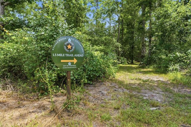 16222 Ridge Oak Road, Willis, TX 77378