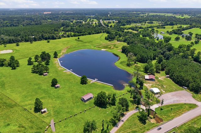 16222 Ridge Oak Road, Willis, TX 77378
