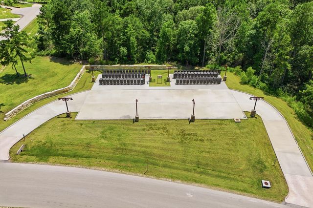 16222 Ridge Oak Road, Willis, TX 77378