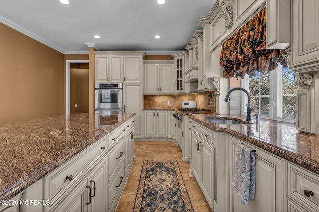 4 Sage Street, Holmdel, NJ 07733