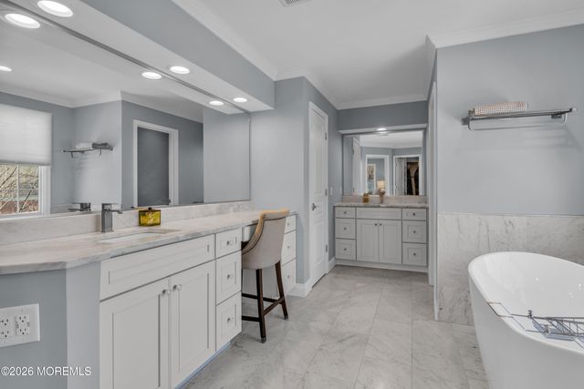 4 Sage Street, Holmdel, NJ 07733