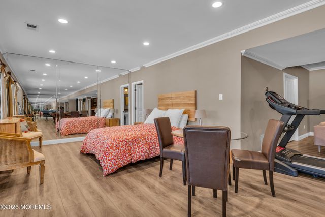 4 Sage Street, Holmdel, NJ 07733