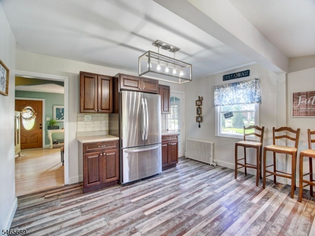 39 Westover Ave, West Caldwell Twp., NJ 07006 — photo 4