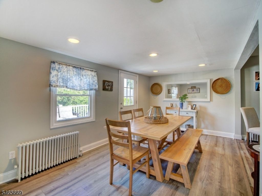 39 Westover Ave, West Caldwell Twp., NJ 07006 — photo 5