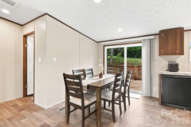 132 E View Drive, Mars Hill, NC 28754