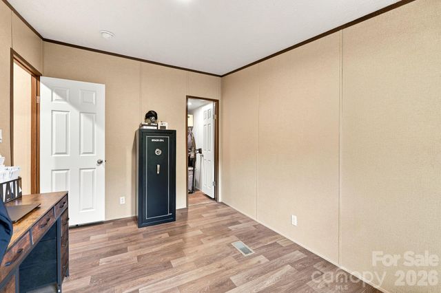 132 E View Drive, Mars Hill, NC 28754