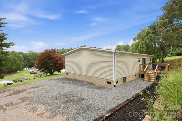 132 E View Drive, Mars Hill, NC 28754
