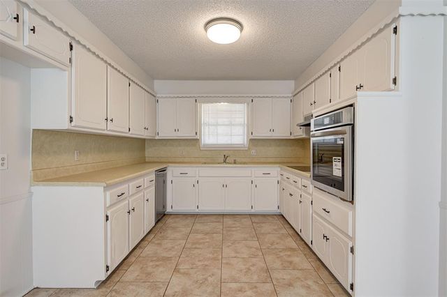 524 Sherwood Lane, Edmond, OK 73034