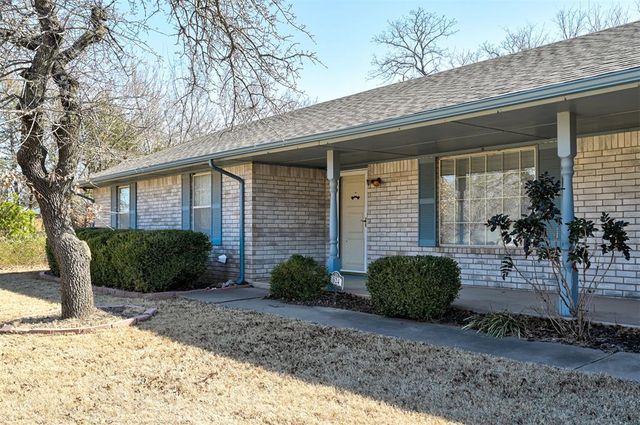524 Sherwood Lane, Edmond, OK 73034