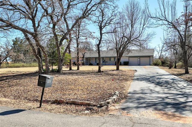 524 Sherwood Lane, Edmond, OK 73034