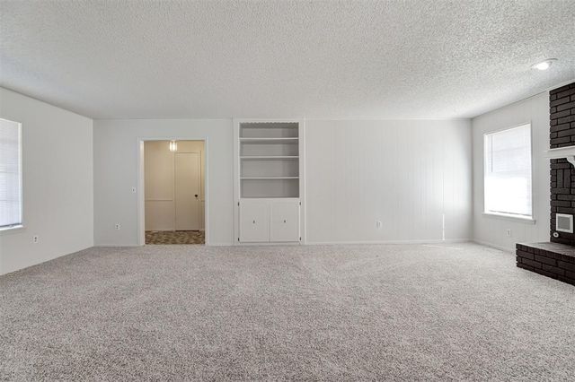 524 Sherwood Lane, Edmond, OK 73034