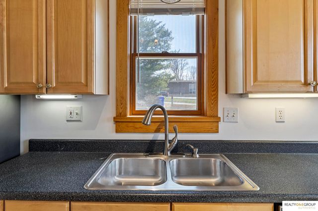 117 S Molley Street, Bennington, NE 68007