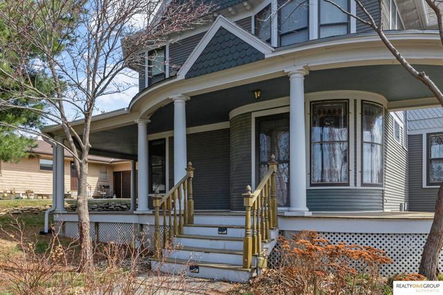 117 S Molley Street, Bennington, NE 68007