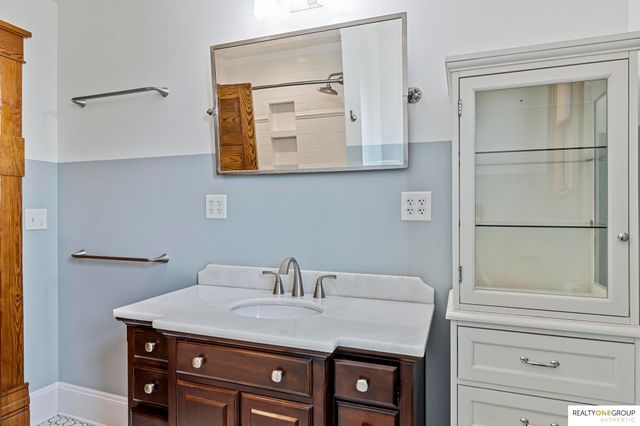 117 S Molley Street, Bennington, NE 68007