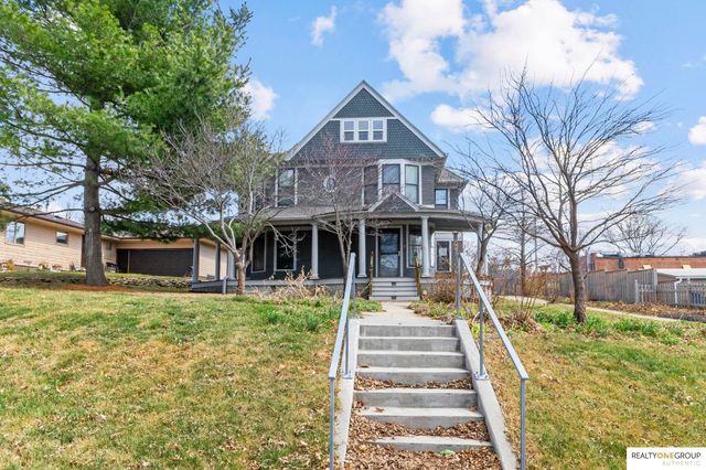 117 S Molley Street, Bennington, NE 68007