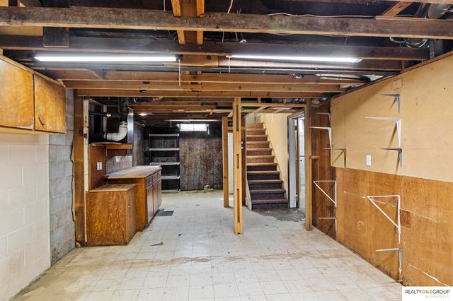 117 S Molley Street, Bennington, NE 68007