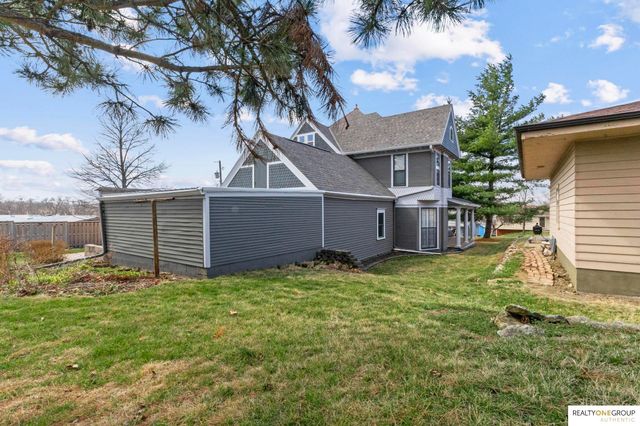 117 S Molley Street, Bennington, NE 68007