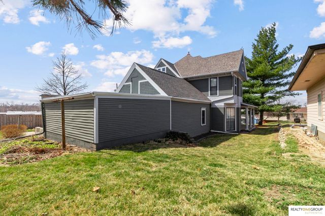 117 S Molley Street, Bennington, NE 68007