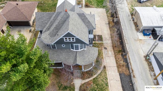 117 S Molley Street, Bennington, NE 68007