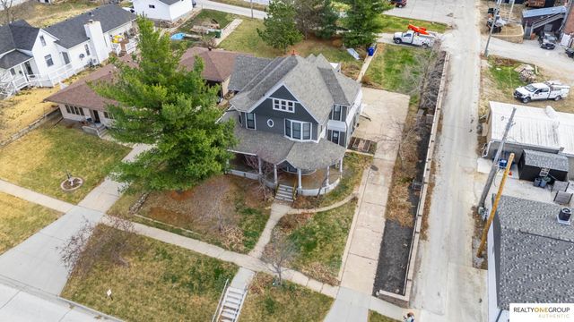 117 S Molley Street, Bennington, NE 68007