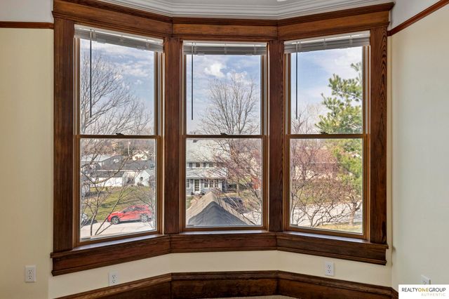 117 S Molley Street, Bennington, NE 68007