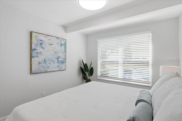 4733 W IOWA AVENUE, Tampa, FL 33616