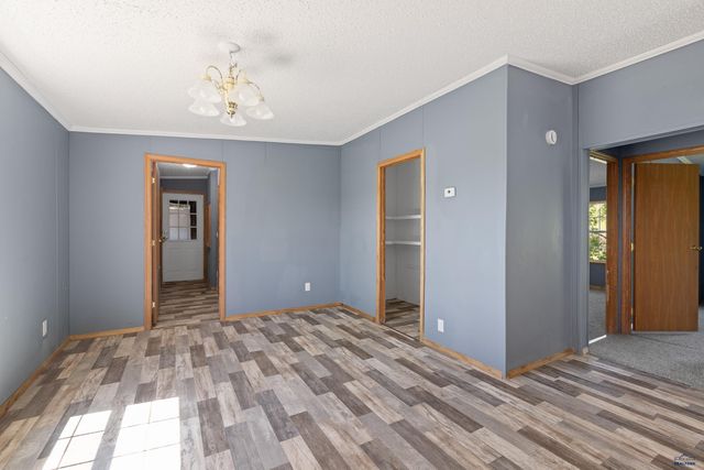 5602 GREENWOOD LN, Rapid City, SD 57703