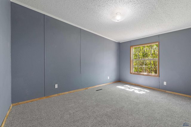 5602 GREENWOOD LN, Rapid City, SD 57703