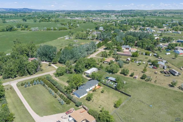 5602 GREENWOOD LN, Rapid City, SD 57703