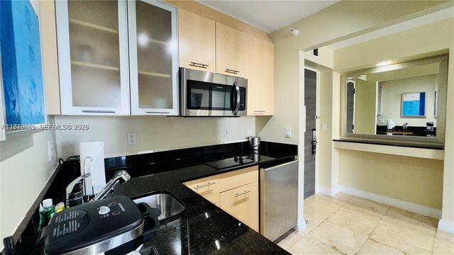 2670 E Sunrise Blvd 615, Fort Lauderdale, FL 33304