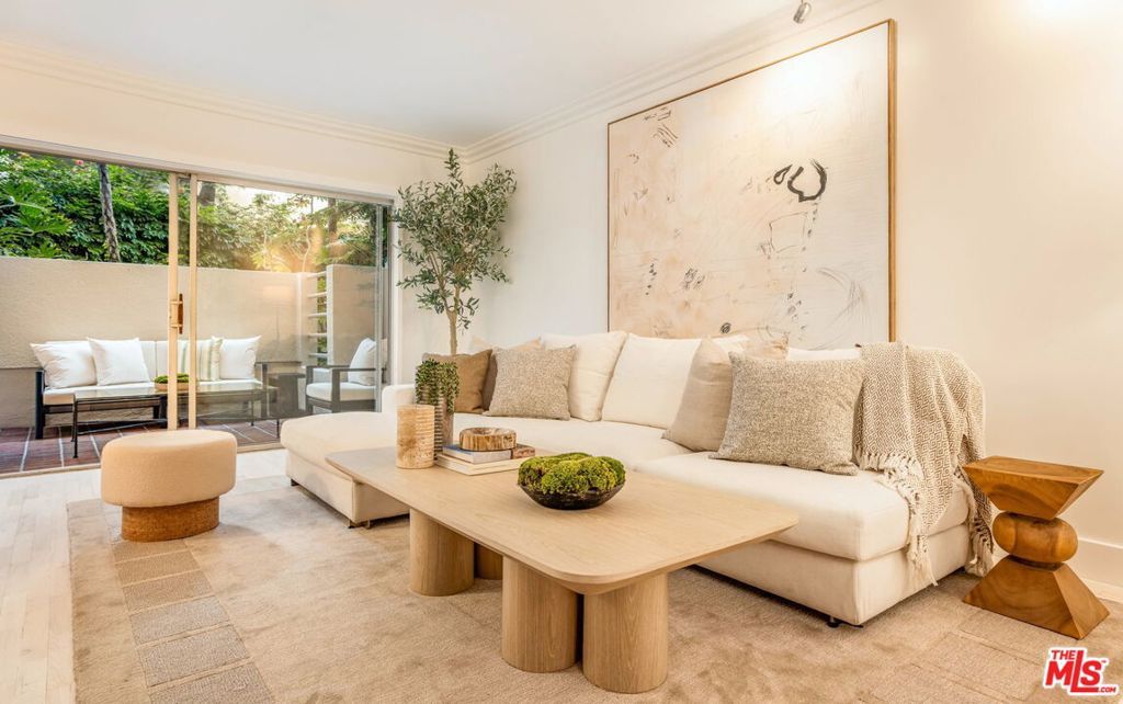 Image 1 of property listing at 1131 Alta Loma Road 116, West Hollywood, CA 90069