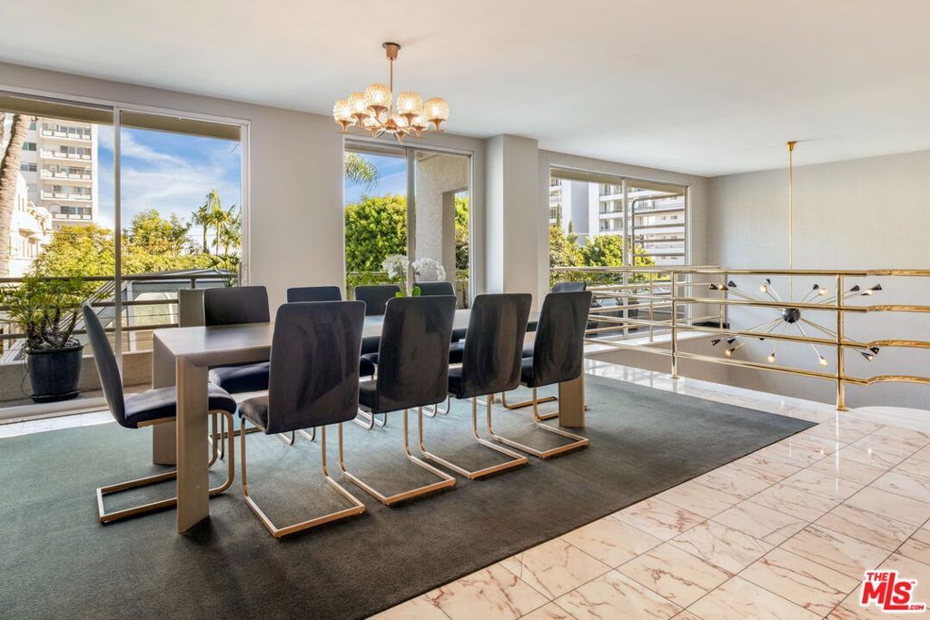 Image 21 of property listing at 1131 Alta Loma Road 116, West Hollywood, CA 90069