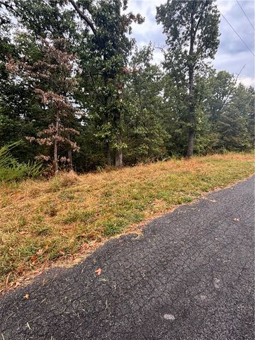 Nottingham Drive, Bella Vista, AR 72715