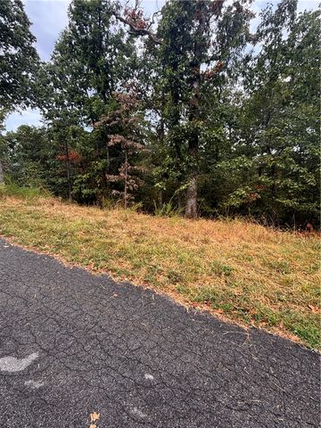 Nottingham Drive, Bella Vista, AR 72715