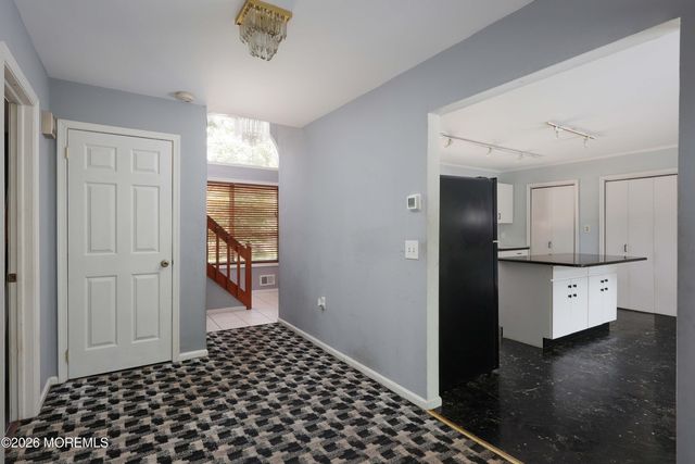 2 Jane Avenue, Bayville, NJ 08721