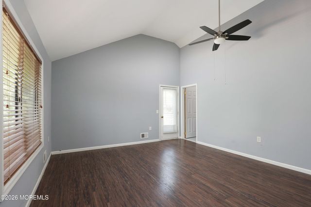 2 Jane Avenue, Bayville, NJ 08721