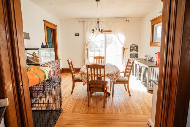 903 Morton Avenue, Des Moines, IA 50316
